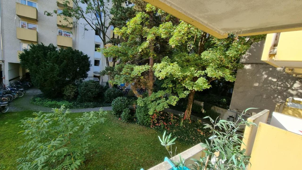 Schwabing Studio With Garden Views Munich Exterior photo
